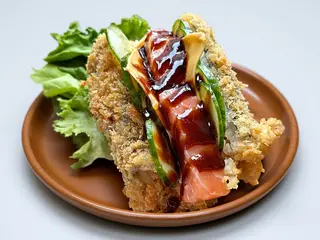 Sushi dog z łososiem