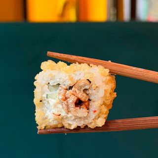 Uramak unagi 8 kawałków