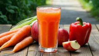 Sok świeżo wyciskany ŻÓŁTY