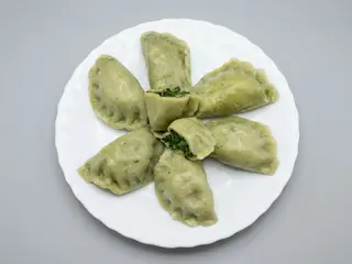 Pierogi ze szpinakiem porcja 10szt