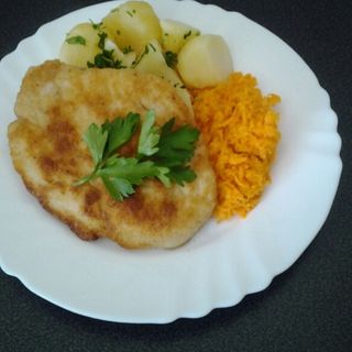 Pierś z kurczaka panierowana 