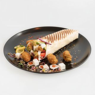 Rollo wege z falafel'em średni ok. 250 gr