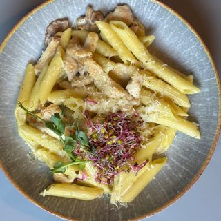 Makaron z kurczakiem