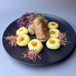 Zrazy z kluskami śląskimi