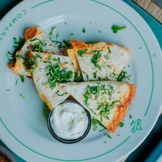 Quesadilla z wołowiną