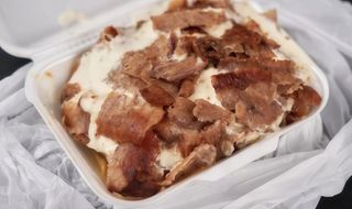 Mały kubełek samo mięso + sos