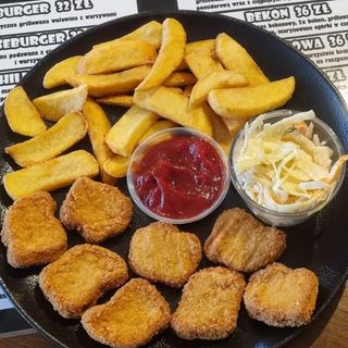 Chicken Nuggests Zestaw