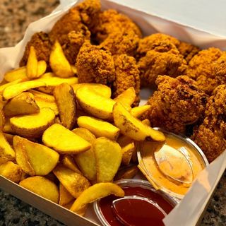 CHIKEN BOX