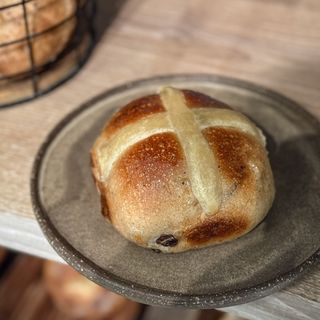 Hot cross bun