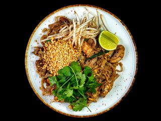 Pad Thai z kurczakiem i tofu