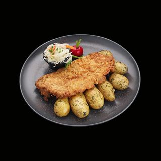 Kotlet schabowy i młode ziemniaki