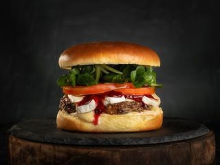 Camembert Burger