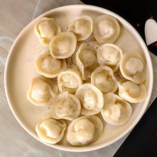 Pielmieni z wieprzowiną i wołowiną 24szt.