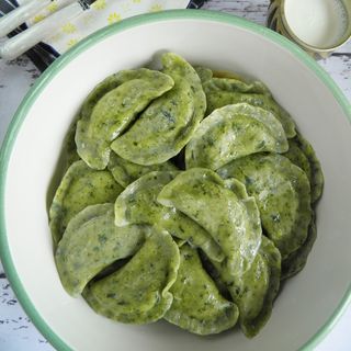 Pierogi ze szpinakiem i serem 24szt.