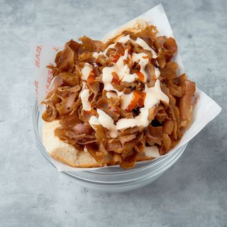 Kebab samo mięso (w bułce tureckiej) średnia 200 gr