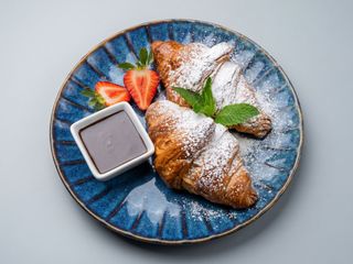 Croissanty Maślane Z Czekolada 2szt