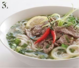 Zupa Pho z kurczakiem mała porcja