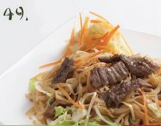 Makaron ryżowy smażony z krewetkami