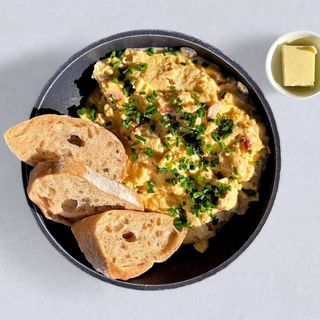 JAJECZNICA NA BOCZKU