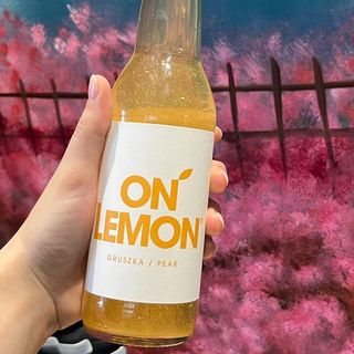 On Lemon Gruszka