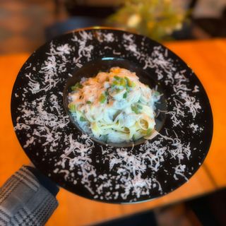 Makaron Fettucine alfredo di pollo