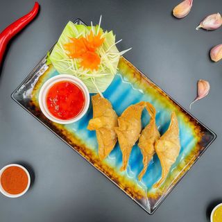 Fried Wonton with prawns