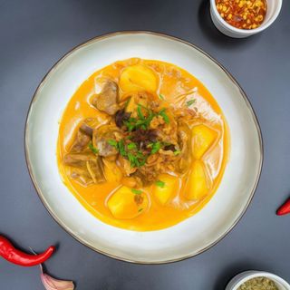Massaman curry 2p