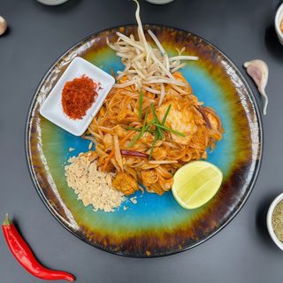 Pad thai chicken