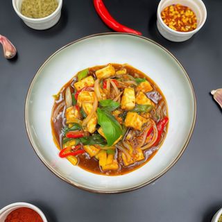 Thai hot basil stir fry tofu 3p