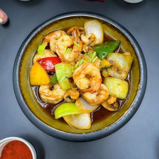 Thai hot basil stir fry prawns 3p
