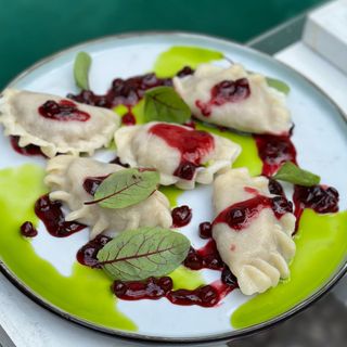 Pierogi z kaczką 5 szt