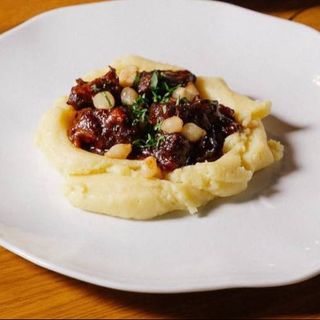 Wołowina po burgundzku 