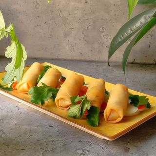 Mini sajgonki warzywne 5 szt.