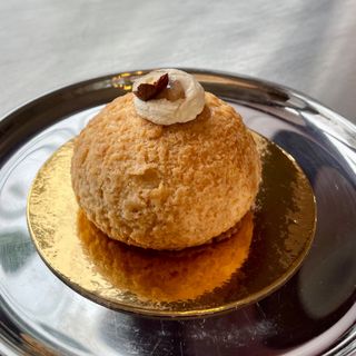 Ptyś pralinowy z morelą