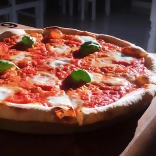 Pizza Margherita