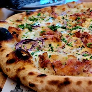 Pizza Carbonara