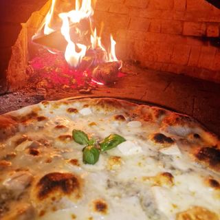 Pizza Quatro Formaggi