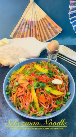 Schezwan Noodle