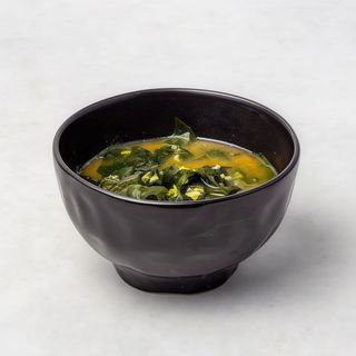 Zupa Miso z łososiem