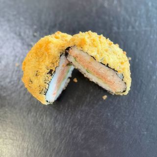  Burger Sushi z pieczonym łososiem