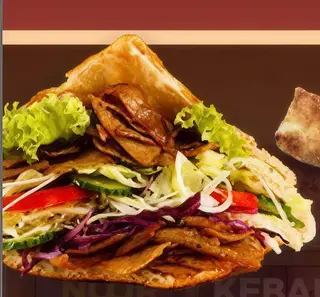 Kebab w bułce standardowy