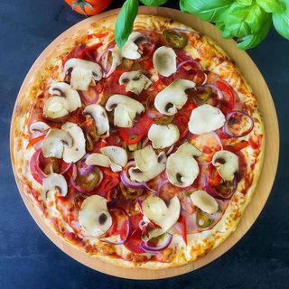 33. Pizza Ostra 33cm
