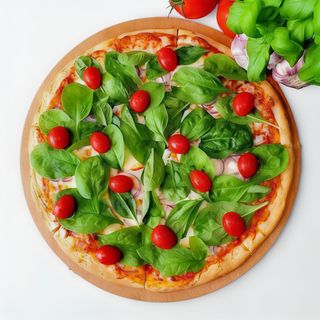 44. Pizza Wiosenna 33cm