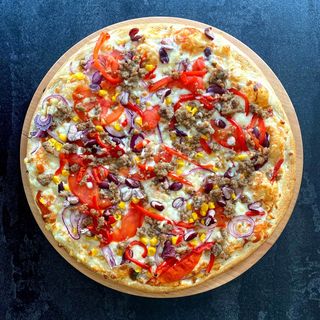 39. Pizza Meksykańska 50cm