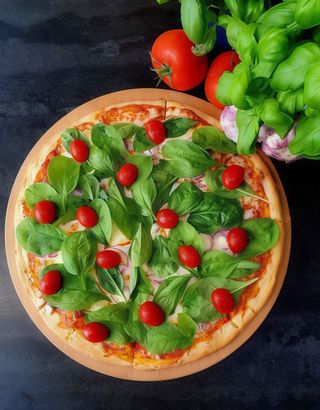 44. Pizza Wiosenna 50cm