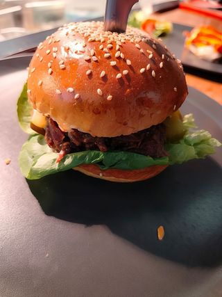 Burger Szarpany