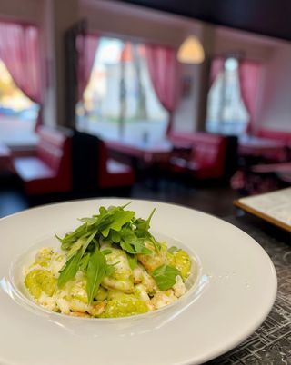 Gnocchi Pesto Di Rucola