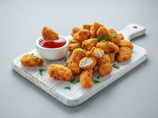 ZESTAW NUGGETSÓW 9 szt. + FRYTKI