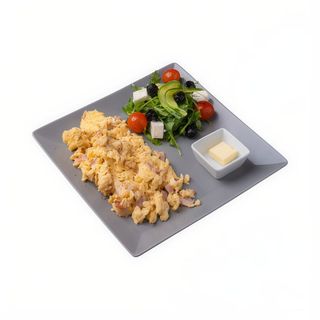 Zestaw jajecznica z szynką