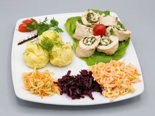 Roladka Drobiowa ze szpinakiem